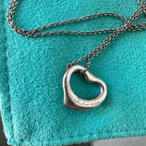 TIFFANY PERETTI HEART NECKLACE EARRINGS SET SILVER WITH PINK STONE MADE SPAIN - Picture 5 of 12